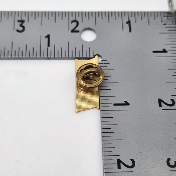 Vintage United States Army Pin Gold Tone Army Spellout Pin - Picture 3 of 3